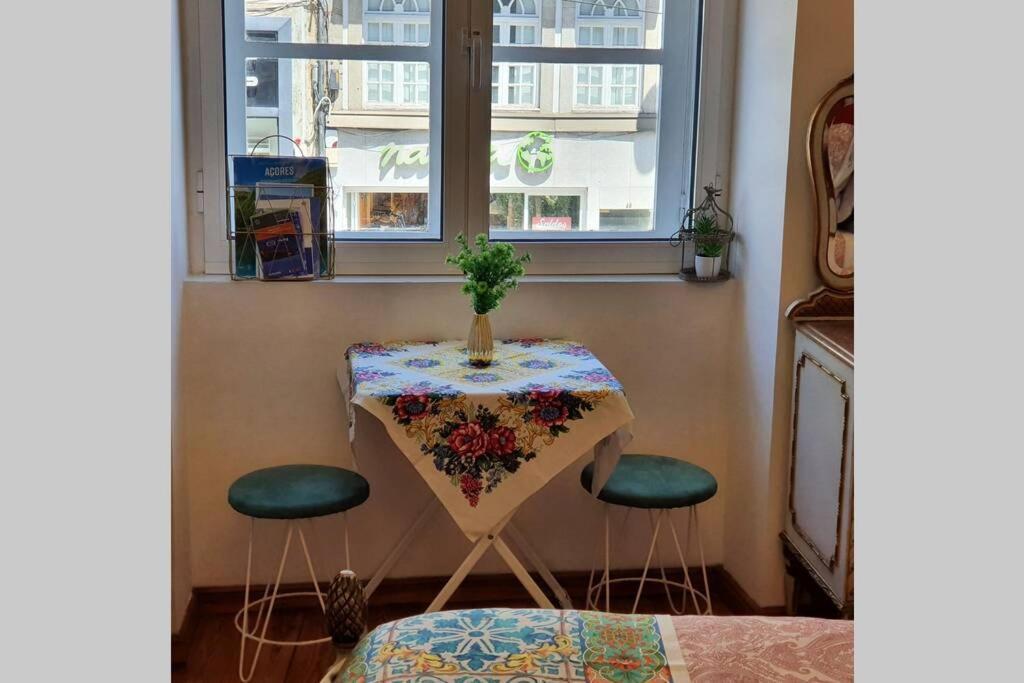 Charming Clerigos Studio Porto Bagian luar foto